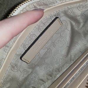 Michael Kors Bags - Michael kors wristlet Michael Kors Bags - Michael kors wristlet